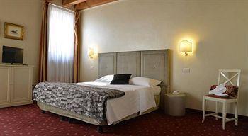Franciscus Hotel Verona Ngoại thất bức ảnh